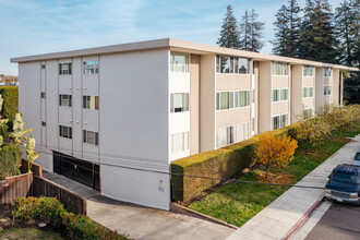 Mark Diablo Apartments in San Mateo, CA - Building Photo - Building Photo