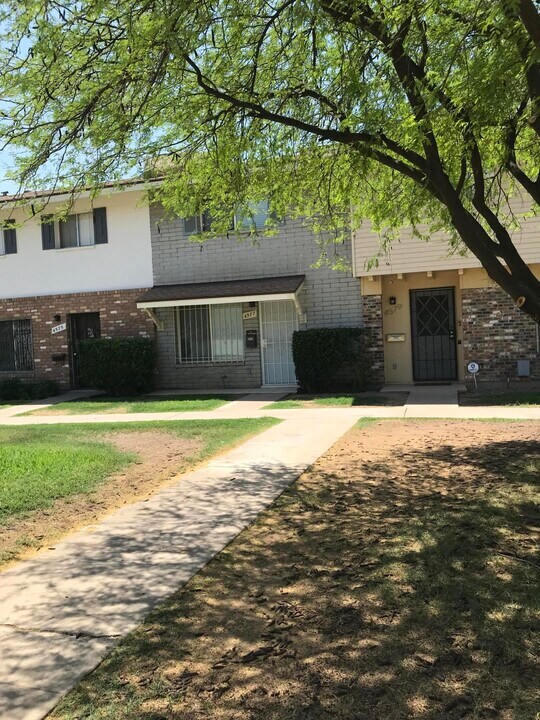 4577 N 17th Ave in Phoenix, AZ - Building Photo