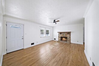 1220 Ridge Rd in Lawrenceville, GA - Building Photo - Building Photo