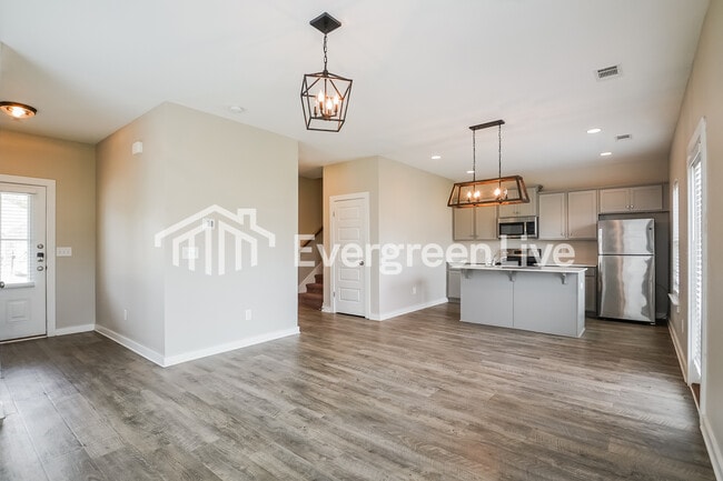 11103 Summerchase Lp in Tuscaloosa, AL - Building Photo - Building Photo