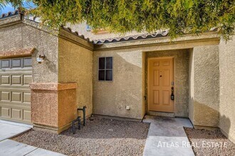 5821 Alisa Roberts St in North Las Vegas, NV - Building Photo - Building Photo