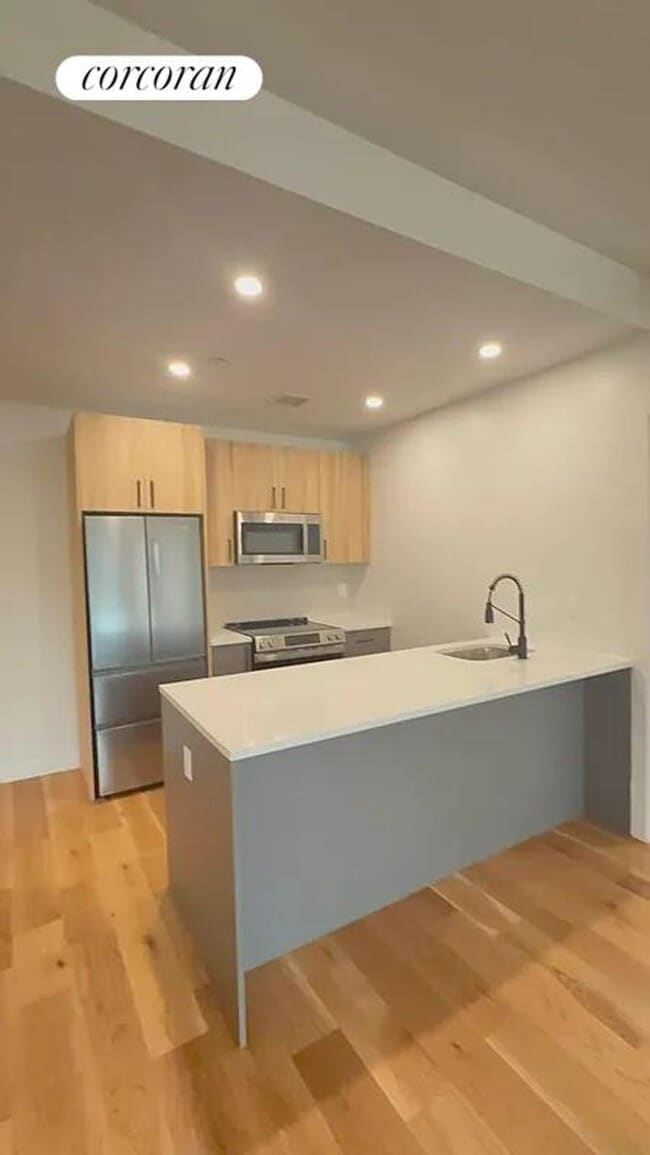143-26 84th Rd in Queens, NY - Building Photo - Building Photo