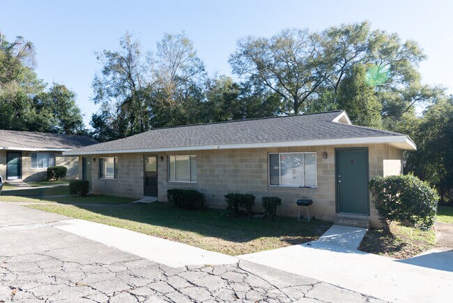 property at 1207 N Martin Luther King Jr Blvd.