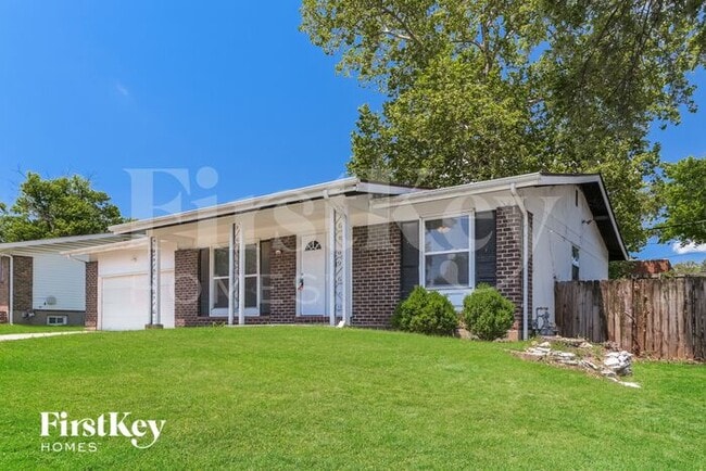 4497 Rhine Dr in Florissant, MO - Building Photo - Building Photo