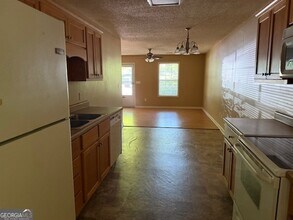 57 Crestwood Dr in Hartwell, GA - Building Photo - Building Photo