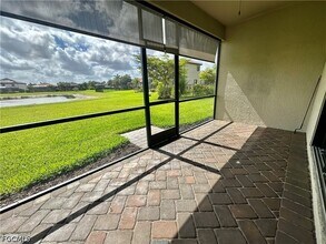 12952 Broomfield Ln in Ft. Myers, FL - Building Photo - Building Photo