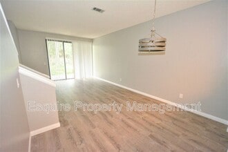 703 Arneill Rd in Camarillo, CA - Building Photo - Building Photo