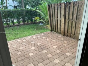 2701 SW 120th Ter in Miramar, FL - Building Photo - Building Photo