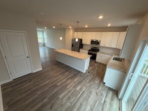 16017 Abelson Wy in Chesterfield, VA - Building Photo - Building Photo