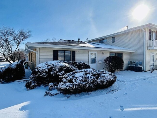 property at 1336 Wakeby Ln