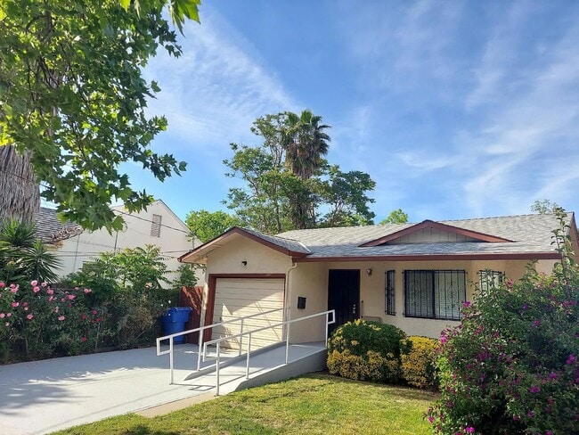 property at 3331 9th Ave