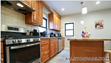 117 Glenville Ave in Boston, MA - Building Photo - Building Photo