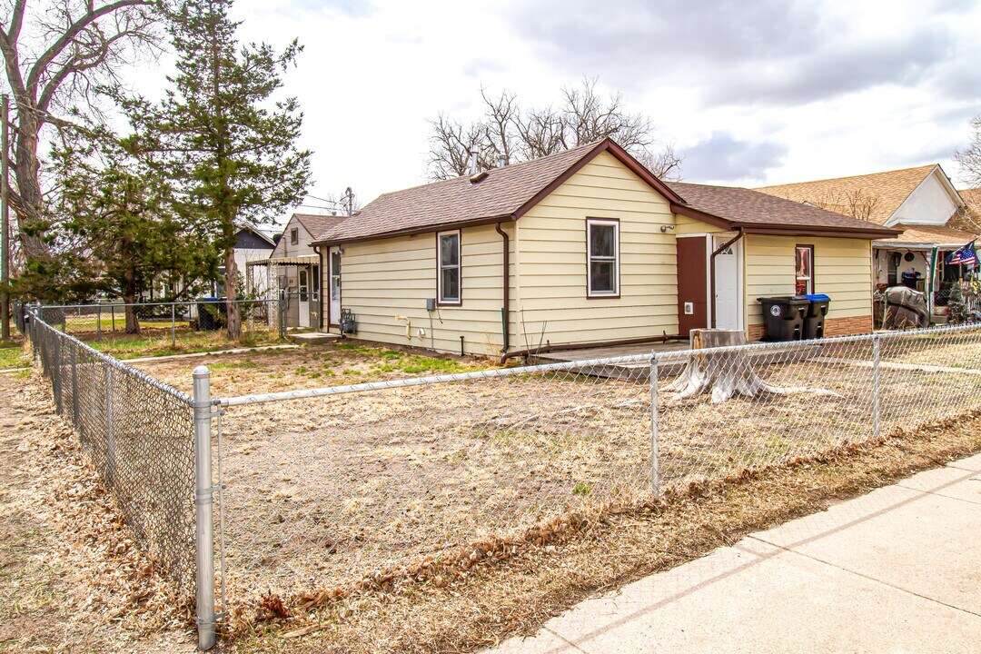 621 E 7th St in Cheyenne, WY - Building Photo