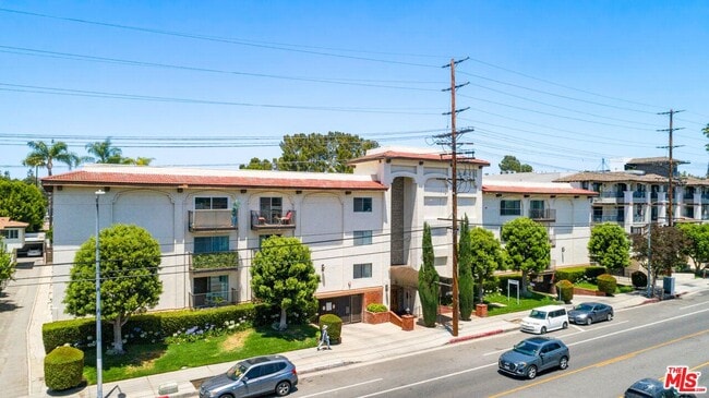 12801 Moorpark St, Unit 308, Unit 308