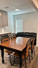 6200 Ranchester Dr in Houston, TX - Building Photo - Building Photo