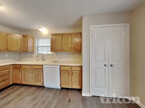 11905 Breta Ct in Indianapolis, IN - Building Photo - Building Photo