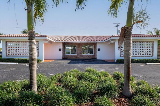 property at 2601 NE 34th St
