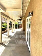 1250 Berylstone Dr in Hemet, CA - Building Photo - Building Photo