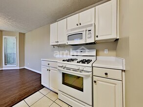 1082 Britley Park Ln in Woodstock, GA - Building Photo - Building Photo