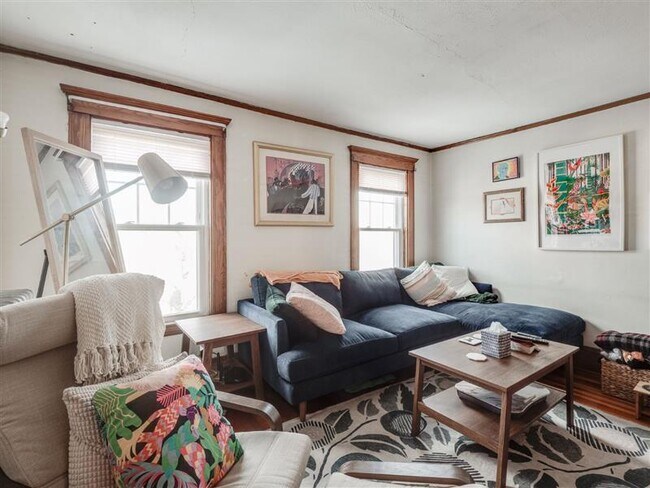 60 Powder House Blvd, Unit #3 in Somerville, MA - Building Photo - Building Photo