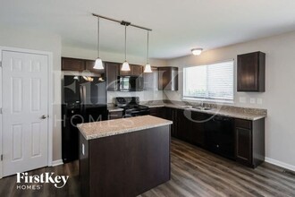 505 Riverdale Park Ct in O'Fallon, MO - Building Photo - Building Photo