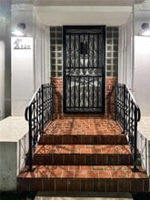 520 SW 6th St in Miami, FL - Foto de edificio - Building Photo