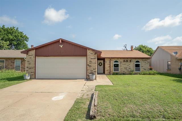 4025 Shagbark St in Fort Worth, TX - Building Photo - Building Photo