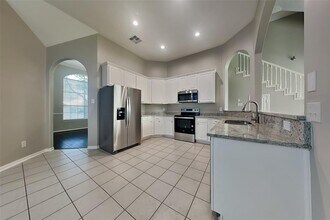 20822 Heather Grove Ct in Humble, TX - Foto de edificio - Building Photo
