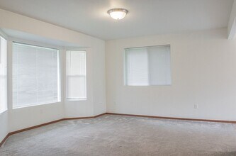 9005 8th St SE in Lake Stevens, WA - Building Photo - Building Photo