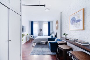 230 E 83rd St in New York, NY - Building Photo