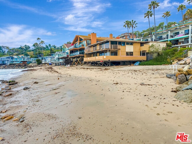 26636 Latigo Shore Dr in Malibu, CA - Building Photo - Building Photo