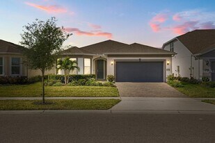 2732 Ruby Rose Ln in St. Cloud, FL - Building Photo