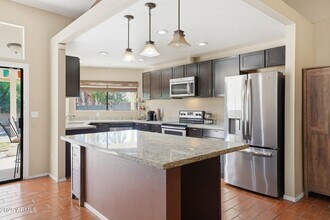 5713 E Nisbet Rd in Scottsdale, AZ - Building Photo - Building Photo