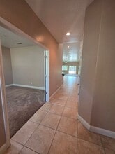 2258 N Sallee Ct in Visalia, CA - Building Photo - Building Photo