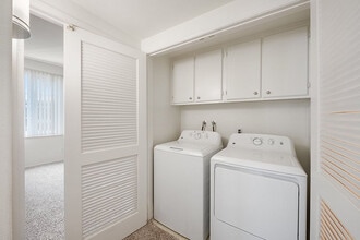 Hidden Valley in Simi Valley, CA - Building Photo - Building Photo