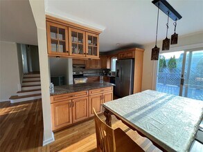18 Barbara Dr in Syosset, NY - Building Photo - Building Photo