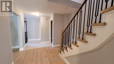 3436 Dovetail Mews in Mississauga, ON - Building Photo - Building Photo