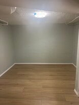 2549 NW 23rd St, Unit basment in Oklahoma City, OK - Building Photo