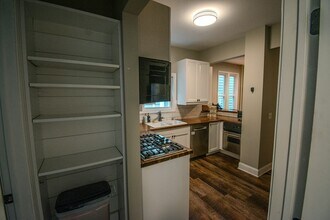 600 NE 2nd St in Minneapolis, MN - Building Photo - Building Photo