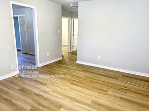 15815 Meridian Ave in Chester, VA - Building Photo - Building Photo