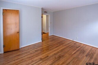 1213 W Camellia St in Tyler, TX - Building Photo - Building Photo