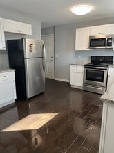 43 Finch Dr SE in Atlanta, GA - Building Photo - Building Photo