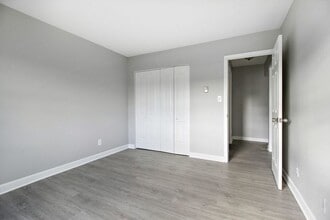 1409 E Chicago St in Valparaiso, IN - Building Photo - Building Photo