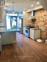 36 Caroline Ave in Toronto, ON - Building Photo - Building Photo