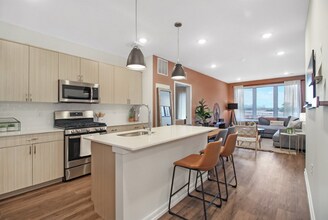 238 Bergen St in Harrison, NJ - Foto de edificio - Building Photo