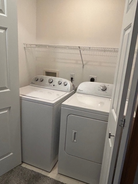 7425 Wistful Vista Dr, Unit #102 in West Des Moines, IA - Foto de edificio - Building Photo