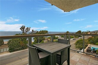 Oceanview Units in Laguna Beach, CA - Building Photo - Interior Photo