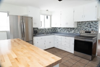282 W Utah Ave in Tooele, UT - Building Photo - Building Photo