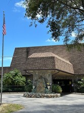 300 Berkley Rd in Hollywood, FL - Building Photo - Building Photo
