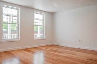 554 Main St, Unit 3 in Sturbridge, MA - Building Photo - Building Photo